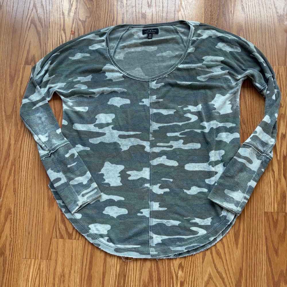 Y2K Lucky Brand Camo Long Sleeve Waffle Knit Scoop Neck Shirt Sz Medium Vintage - Picture 4 of 10